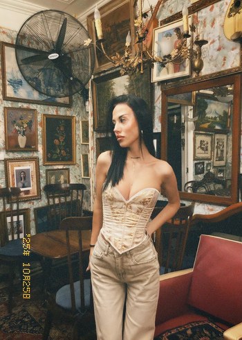 Dantel Detaylı Beyaz Straplez Bustiyer - Görsel 2