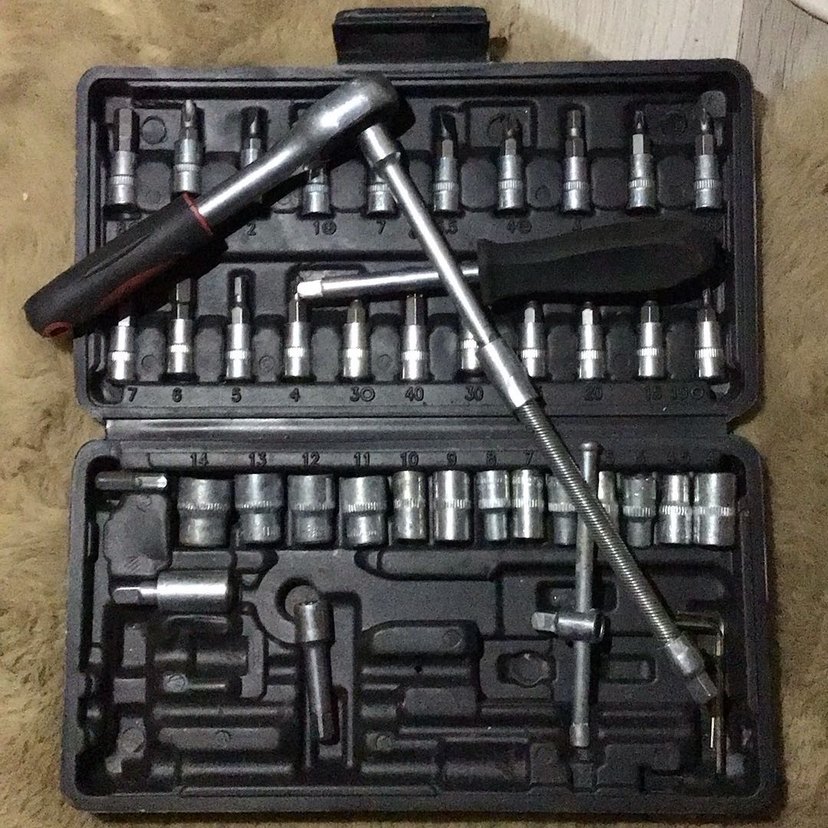 Siyah Anahtar ve Lokma Takımı - Görsel 3