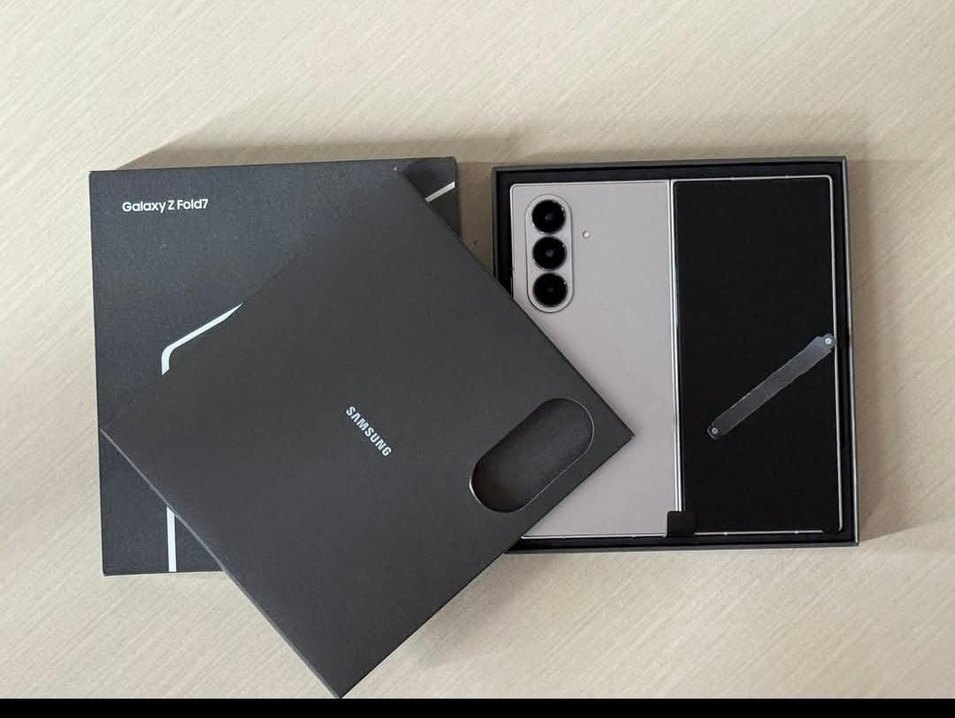 SAMSUNG GALAXY Z FOLD 7 1 TB 12+12 GB RAM SIFIR CİHAZ. - Görsel 2