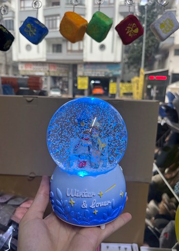 Büyük Boy Mavi Kar Temalı Kar Küresi Figürlü - Görsel 5