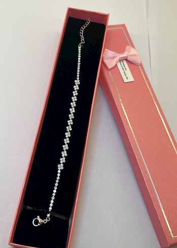 Kelebek Detaylı Klasik Bileklik - Görsel 2