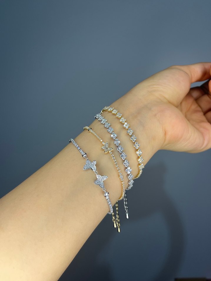 Kelebek Detaylı Klasik Bileklik - Görsel 3