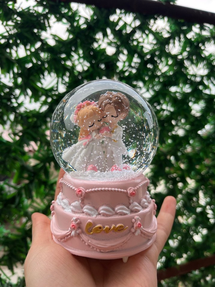 Pastel Pembe Aşıklar Kar Küresi Biblosu - Görsel 5