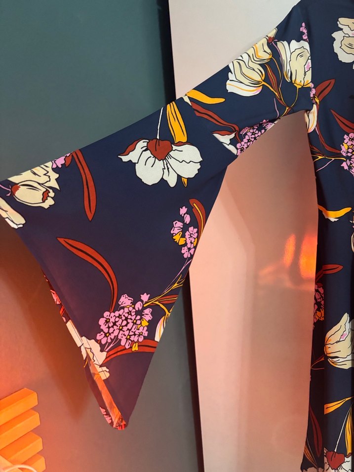 Bohem Çok Renkli Çiçekli Midi Elbise - Görsel 2