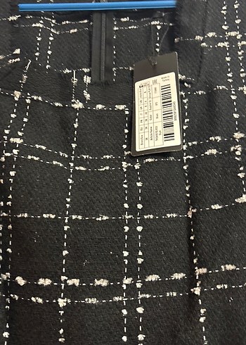 Uzun Kollu Siyah Kareli Midi Elbise - Görsel 4