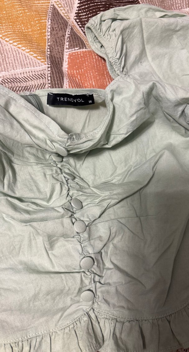 Düğmeli Kısa Kollu Vintage Yeşil Bluz - Görsel 3