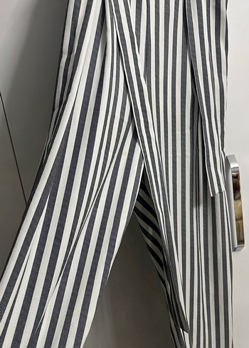 Gri Çizgili Uzun Kadın Tulum - Görsel 2