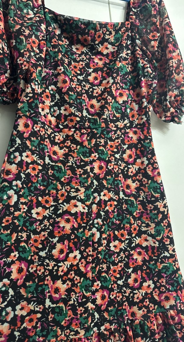 Kısa Kollu Çiçek Desenli Midi Bohem Elbise - Görsel 5