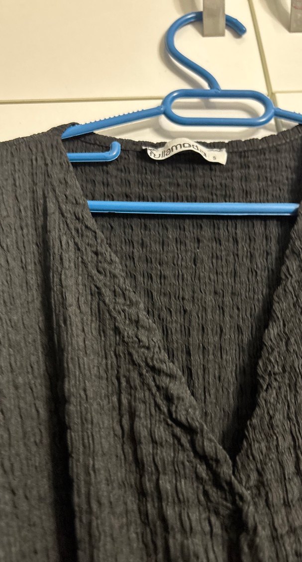 Siyah V Yaka Uzun tulum - Görsel 3