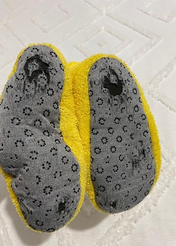 Nakışlı Sarı Kız Çocuk Ev Terliği - Görsel 5