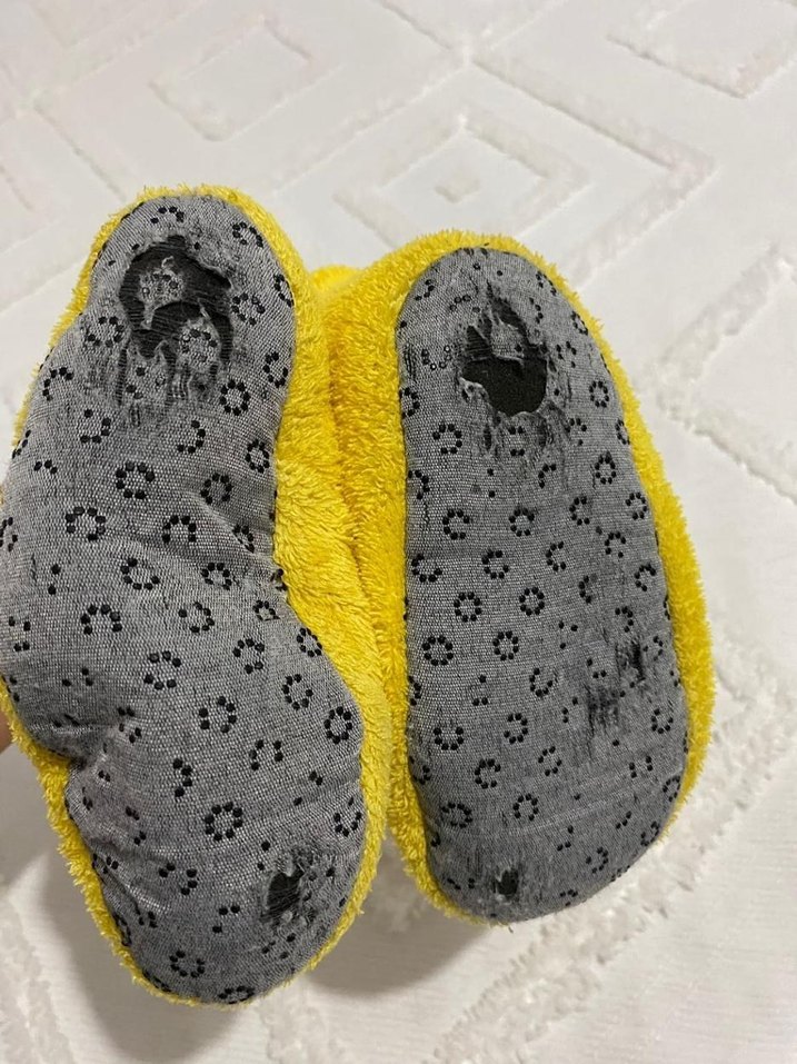 Nakışlı Sarı Kız Çocuk Ev Terliği - Görsel 5