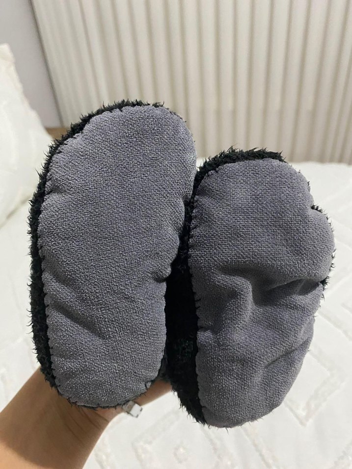 Kızlar için Nakışlı Sıcak Örgü Terlik - Görsel 4