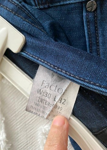 Lacivert Erkek Düz Kesim Denim Jean - Görsel 3