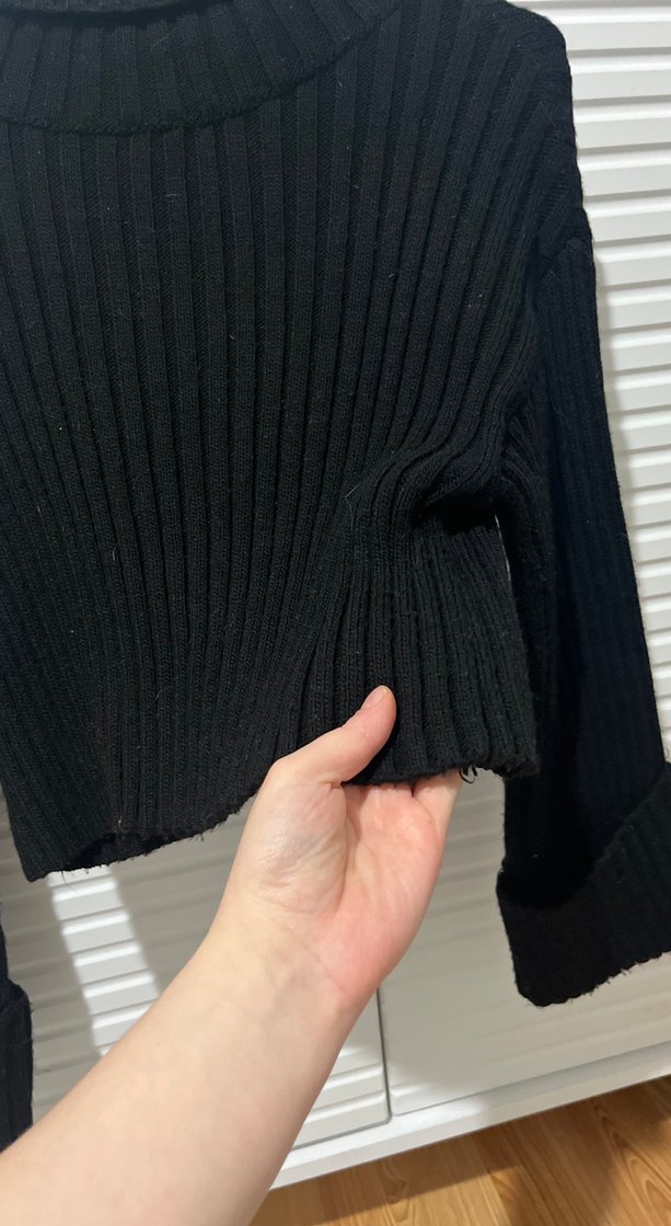 Siyah Örgü Boğazlı Kadın Kazak - Görsel 4