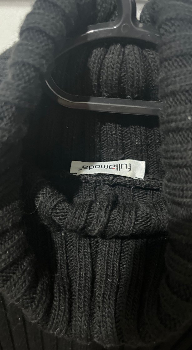 Siyah Örgü Boğazlı Kadın Kazak - Görsel 3