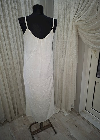 Beyaz Keten Uzun Askılı Elbise - Görsel 3