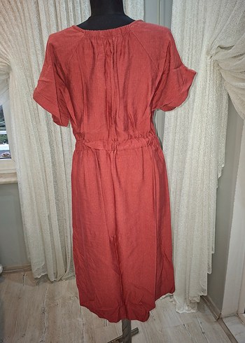 Düğmeli Bordo Uzun Keten Elbise - Görsel 4