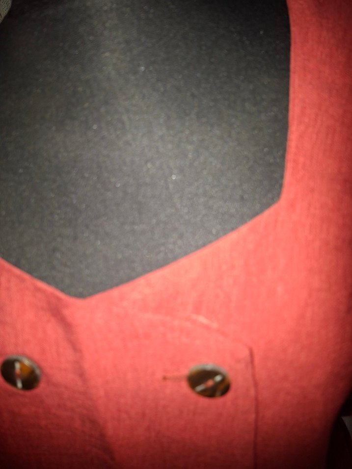 Düğmeli Bordo Uzun Keten Elbise - Görsel 2