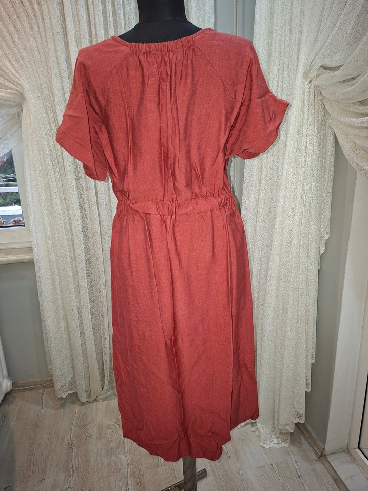 Düğmeli Bordo Uzun Keten Elbise - Görsel 4