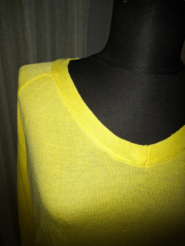 Sarı V-Yaka Uzun Kollu Kadın Keten Kazak Vena - Görsel 2