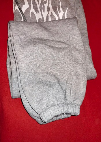 Kadın Gri Baskılı Rahat Eşofman Altı - Görsel 2