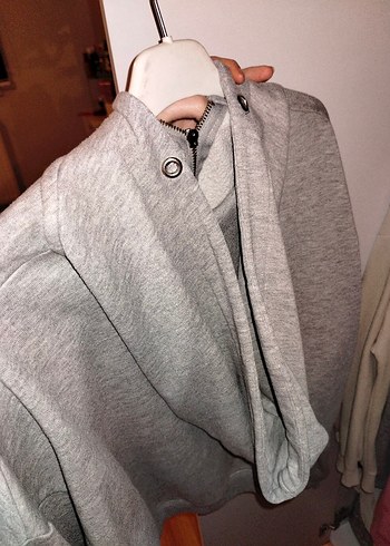 Gri Fermuarlı Kadın Sweatshirt - Görsel 2