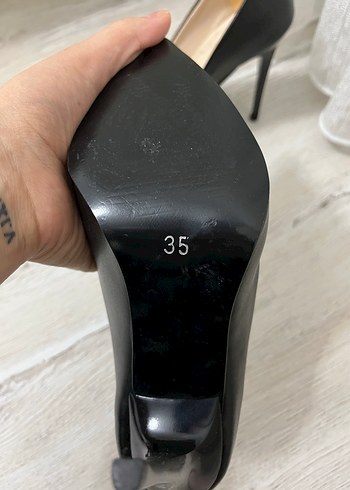 Siyah stiletto - Görsel 2