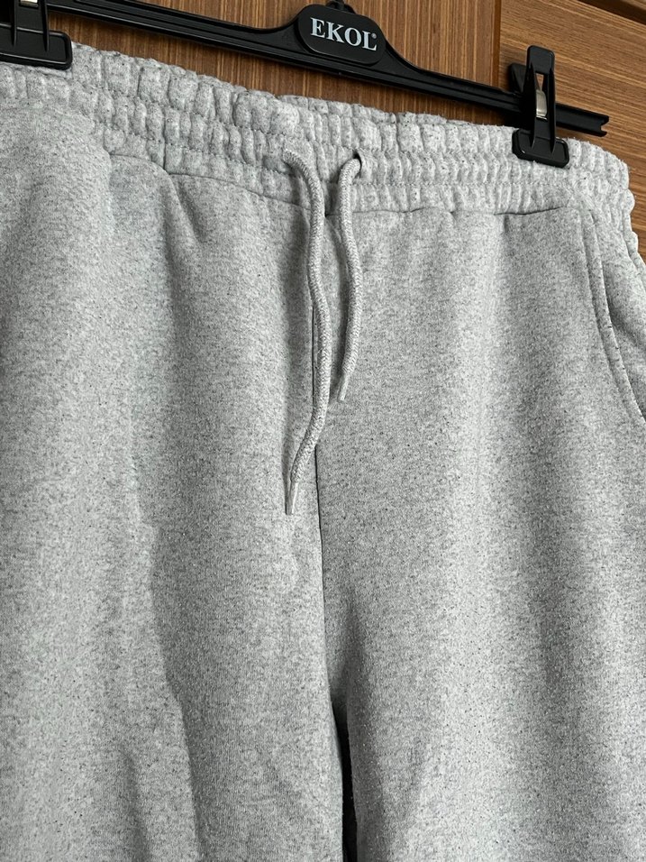 Gri Kadın Rahat Eşofman Altı - Görsel 2