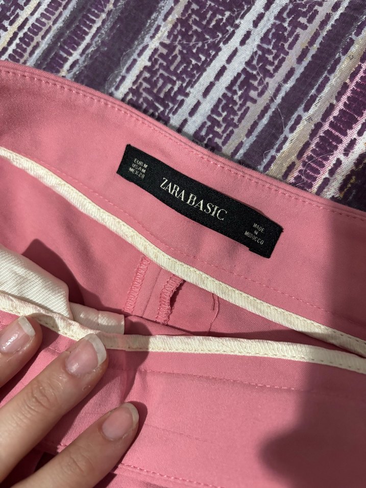 Pembe Pilili Mini Kadın Kumaş Şort - Görsel 4