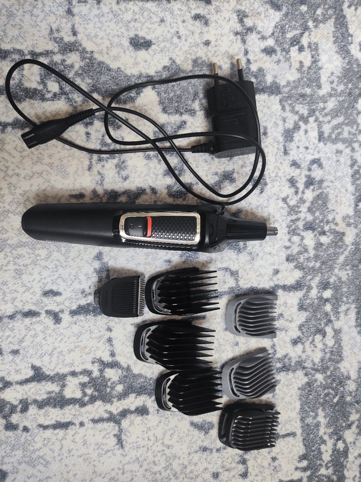 Philips 8in1 Çok Fonksiyonlu Gri Tıraş Makinesi - Görsel 2