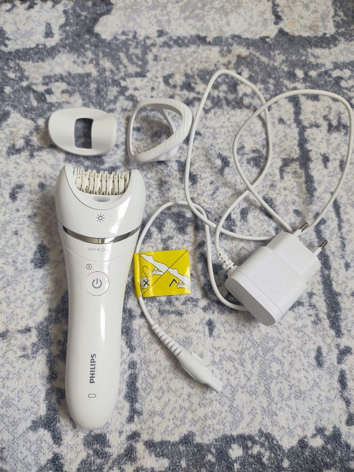 Philips 8000 Hassas Cilt Epilatör - Görsel 2