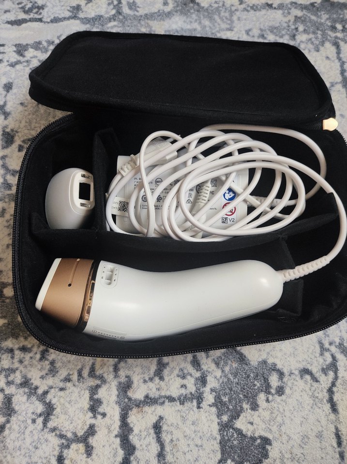 Siyah Deri Fermuarlı Kadın Makyaj Çantası - Görsel 3