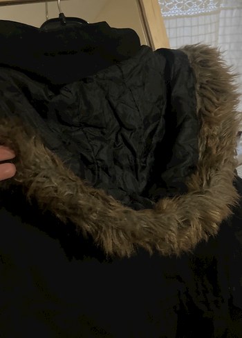 Kürk Detaylı Siyah Midi Kadın Ceket - Görsel 4