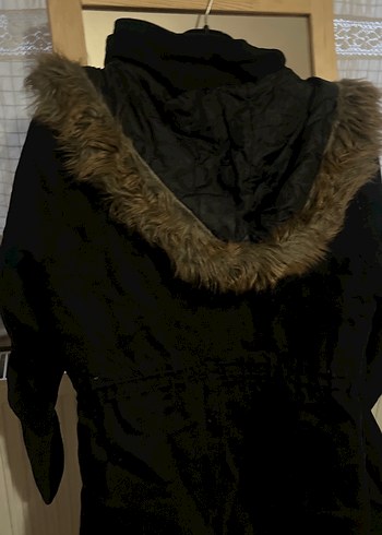 Kürk Detaylı Siyah Midi Kadın Ceket - Görsel 3