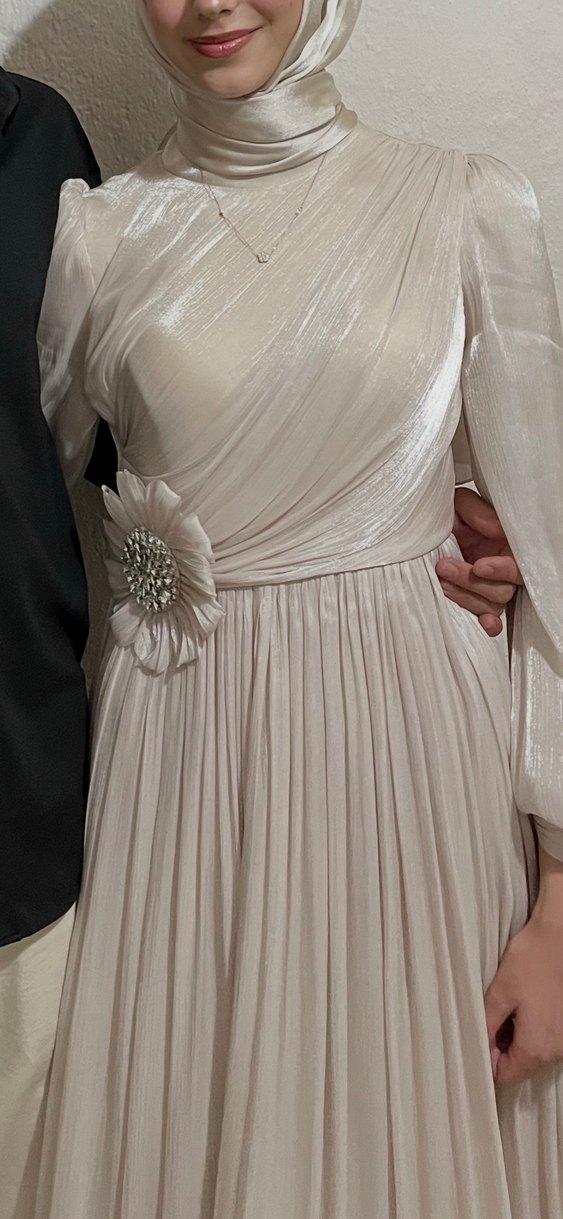 Drapeli Beyaz Uzun Abiye Elbise - Görsel 2