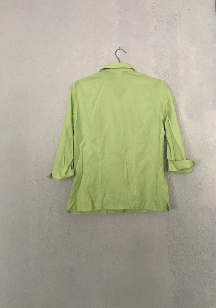 Yeşil Düğmeli Kadın Keten Gömlek - Görsel 3