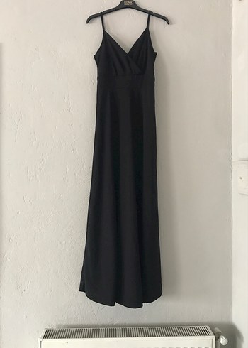 Siyah Drapeli Uzun İnce yıtmaçli Askılı Elbise - Görsel 2