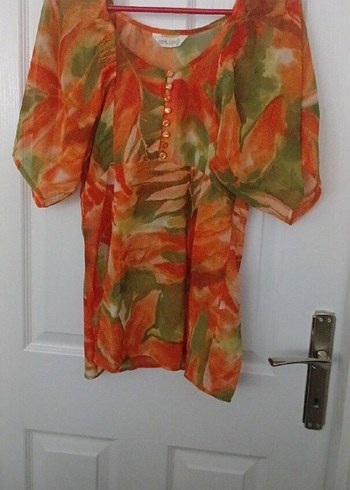 Turuncu Bağlama Desenli Düğmeli Kadın Bluz - Görsel 2