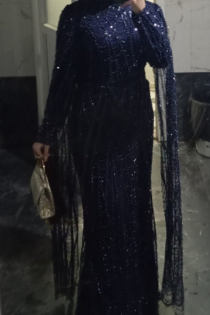 Lacivert İşlemeli Işıltılı Tesettür Abiye - Görsel 3