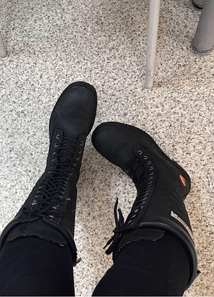 40 Beden siyah Renk Orjinal harley çizmee