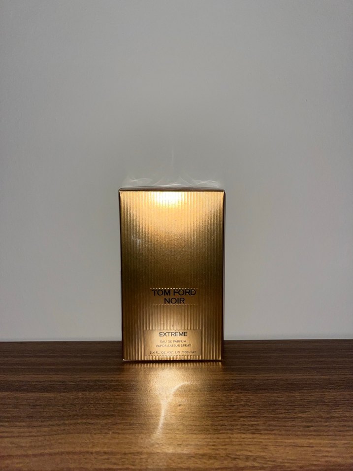 Tom Ford Noir Extreme EDP Erkek Parfüm - Görsel 2
