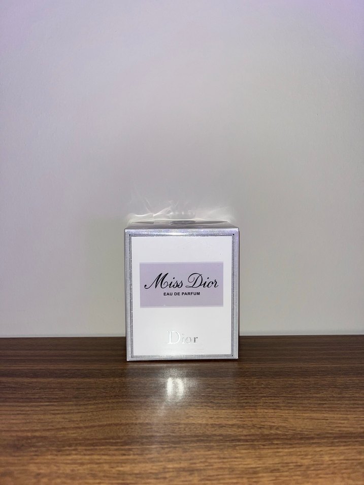 Miss Dior Eau de Parfum | Kadın Parfüm - Görsel 2