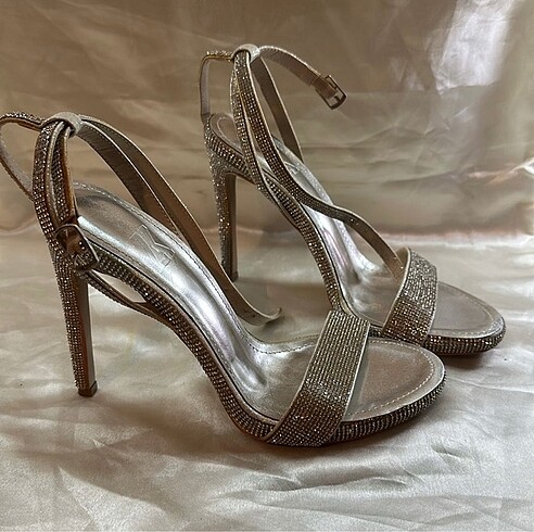 Olay bir duruşu ve ışıltısı var - Görsel 2