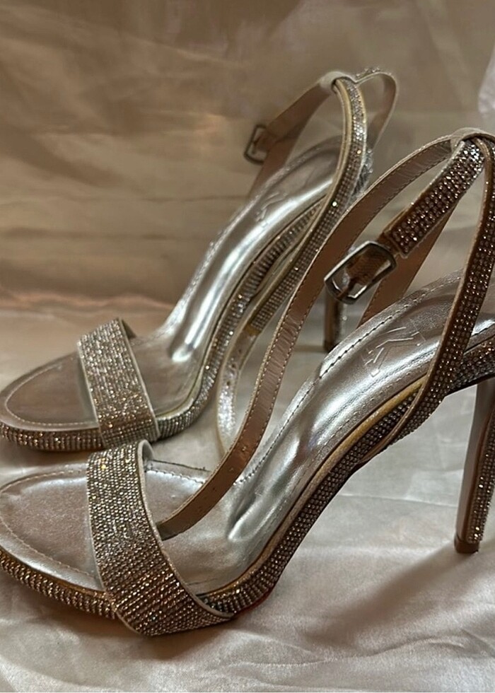 Olay bir duruşu ve ışıltısı var - Görsel 3