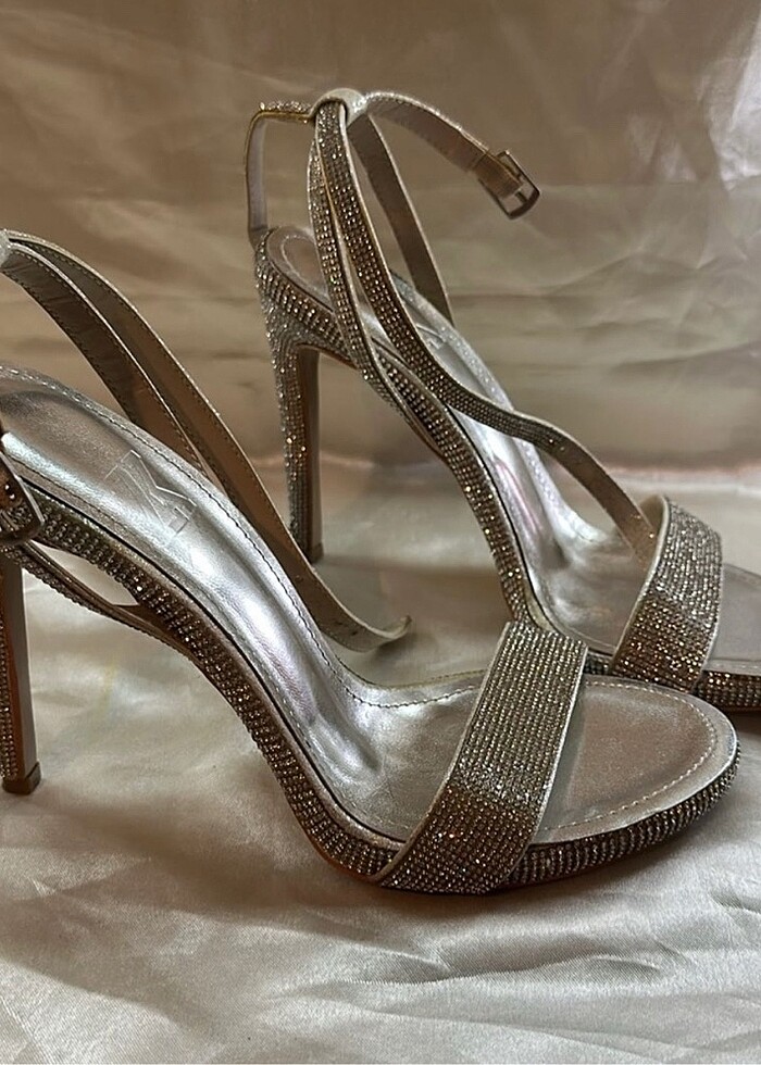 Olay bir duruşu ve ışıltısı var - Görsel 2