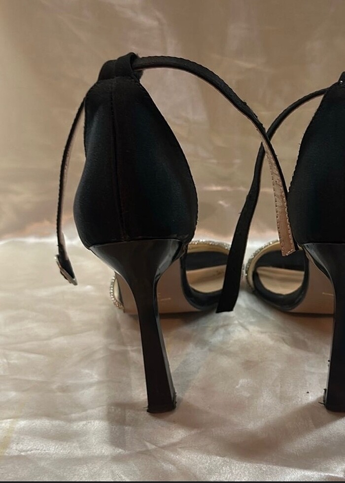 Taşlı şık dikkat çekici - Görsel 4