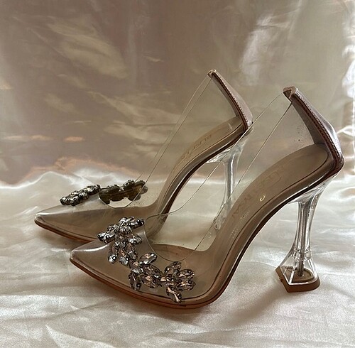 Taşlı Şeffaf Topuklu Ayakkabı - Görsel 3