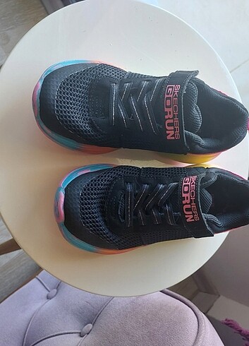 33 Beden siyah Renk Orjinal Skechers Spor Ayakkabı 