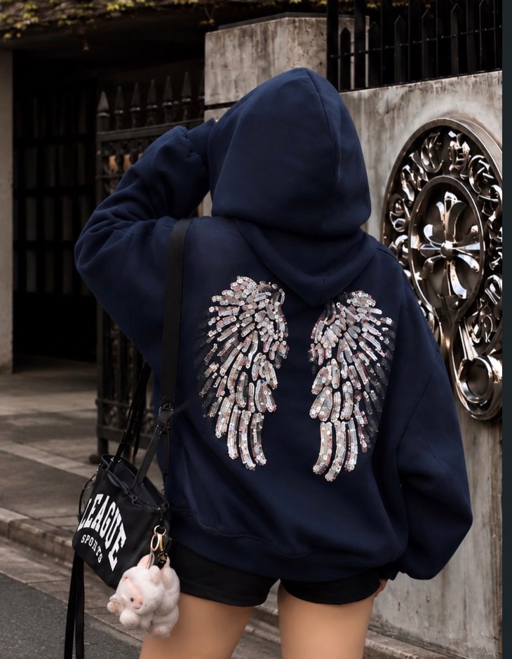 Koyu Lacivert Kanatlı Kapüşonlu Sweatshirt — görsel 6/7