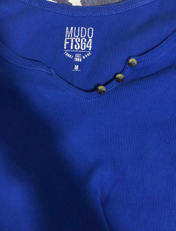 Düğmeli V Yaka Mavi Kadın bluz - Görsel 3